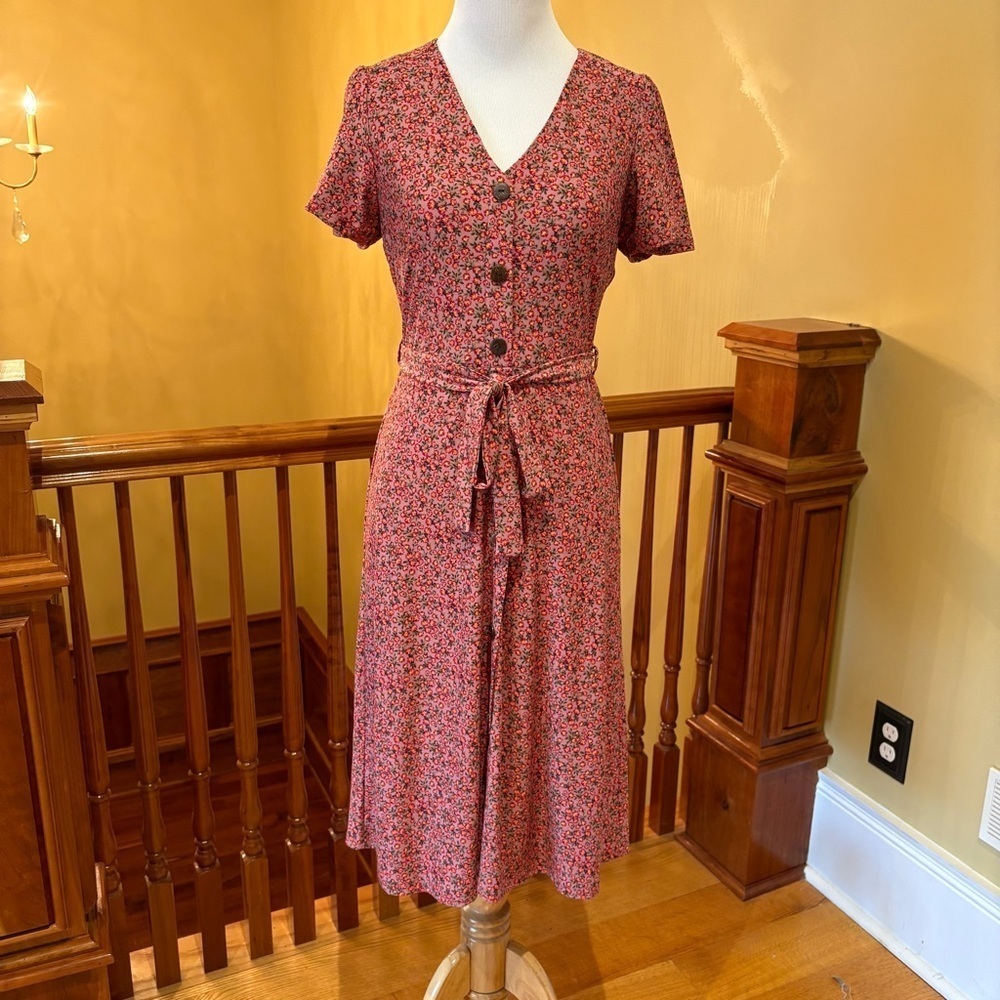 Feminine Floral Button Demure Dress Wmn’s S